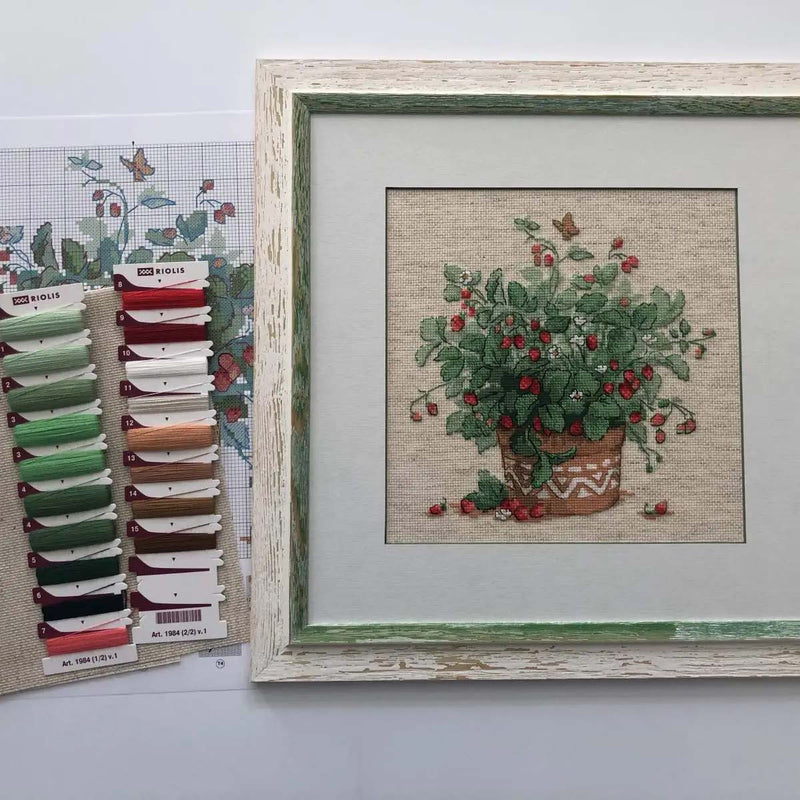 Pot of Strawberries by Riolis Counted Cross Stitch Kit