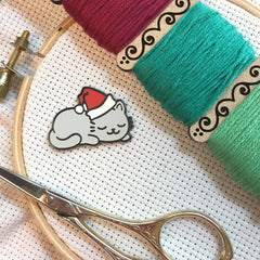 Sleepy Christmas Kitty Enamel Needle Minder by Snarky Crafter Designs