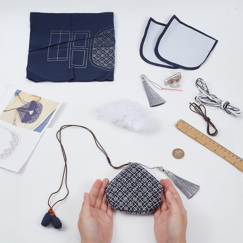 Snow Sashiko Coin Purse Sashiko Kit for Beginners Japanese Sashiko Embroidery DIY Kit with Instructions