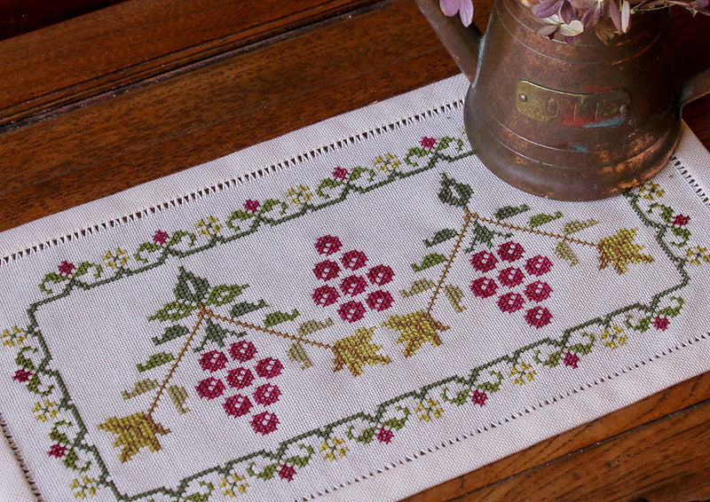 Grapevine by Avlea Folk Embroidery Counted Cross Stitch Kit